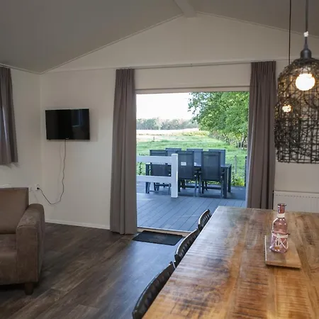 6 Pers. Veluwelounge Chalet Voorthuizen