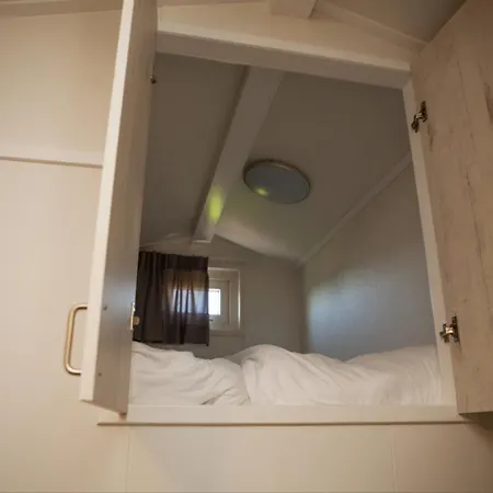 6 Pers. Veluwelounge בקתה *